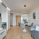 Apartment Modern Tower & View By Downtown Gdynia