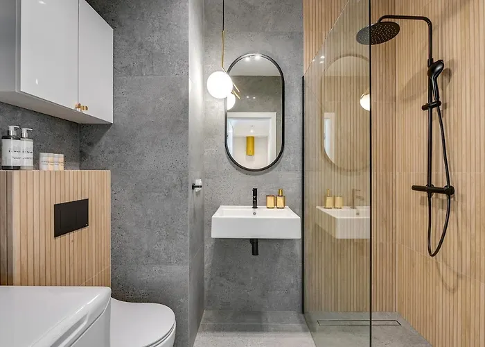 Modern Tower & View By Downtown Апартаменты *